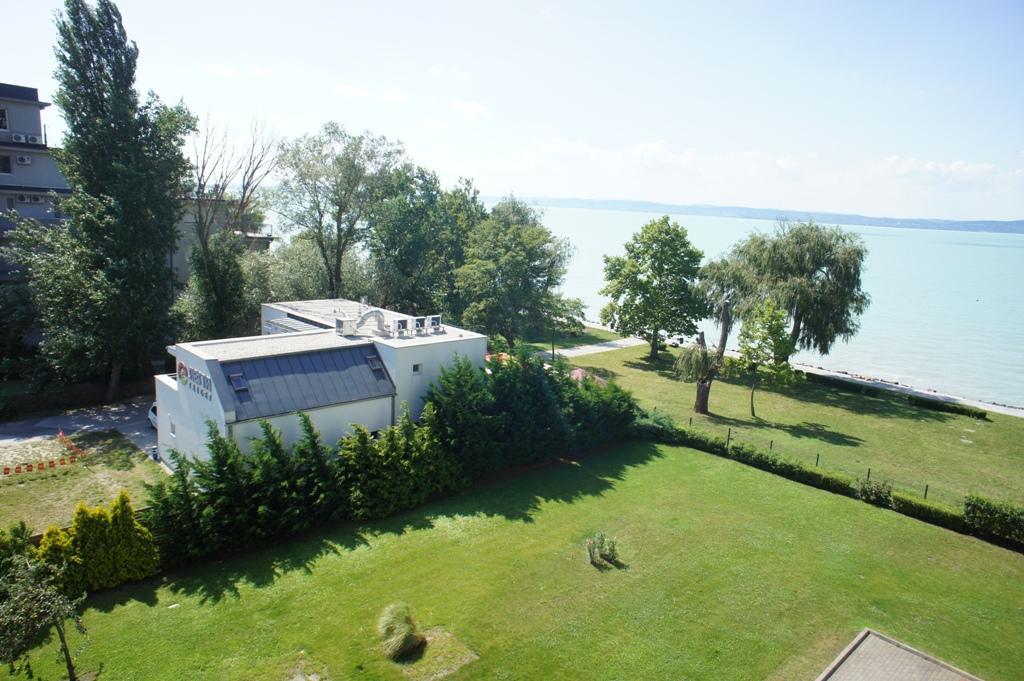 Panorama Beach Apartmanok Siófok Exteriör bild